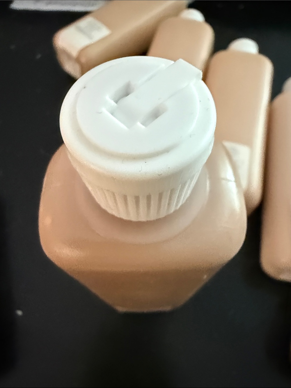 Double Wear ORIGINAL Formula 6.7oz Pro/200ml (Jumbo) 4N1 SHELL BEIGE-$350 VALUE - Picture 4 of 8